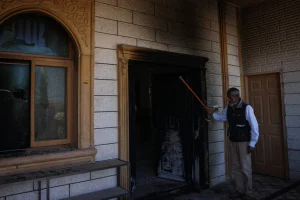 Ένταση στη Δυτική Όχθη: Εμπρησμός τεμένους και κατοικιών σε παλαιστινιακό χωριό