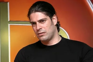 Πέθανε ο Λορέντζο Καριέρε, σύζυγος της Έλενας Κατραβά και γιός της Ματούλας