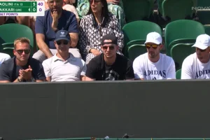 Wimbledon: Στο πλευρό της Σάκκαρη ο πρωθυπουργός
