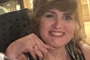 «Αρνούμαι να συμβιβαστώ με αυτό που ένα τέρας επέβαλε στη ζωή σου»: Συγκλονίζει η μητέρα της Μυρτώς 14 χρόνια μετά την άγρια επίθεση