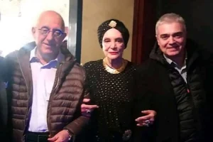 Μάρω Κοντού: Κράταγε μυστικό ότι έπασχε από καρκίνο – “Ας βάλω τα πόδια μου στο νερό κι ας πεθάνω” η τελευταία της επιθυμία (vid)