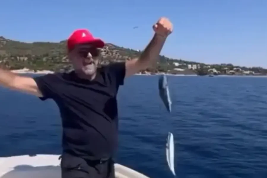 Μιχάλης Ιατρόπουλος: Ξέσπασε μετά την ψαριά με λαγοκέφαλους – “Από τους μ@λ@@@ες δεν γλιτώνεις πουθενά” (Βίντεο)