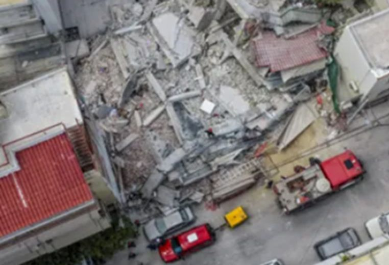 Κατάρρευση πολυκατοικίας στα Πετράλωνα: Νέα σύσκεψη στην Εισαγγελία με Νίκο Χαρδαλιά και Χάρη Δούκα