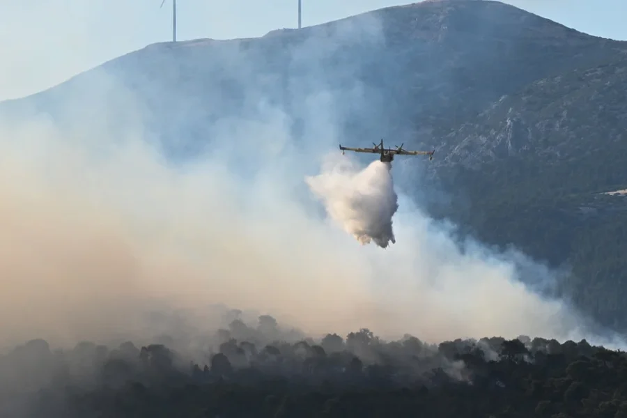 45 αγροτοδασικές πυρκαγιές μέσα σε ένα 24ωρο -Αυξημένη προσοχή στις περιοχές πολύ υψηλού κινδύνου