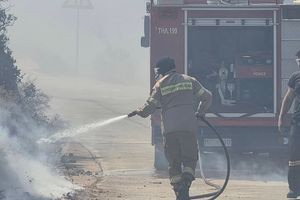 Μεγάλη φωτιά στο Ρέθυμνο: Ανάσα για τους 300 πυροσβέστες σε Κρύα Βρύση και Πρέβελη, υπό έλεγχο με κίνδυνο αναζωπύρωσης – Κάηκε το 20% του Δήμου Αγίου Βασιλείου