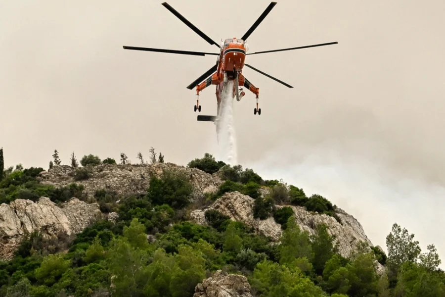 Φωτιά τώρα στην Πυλαία, ήχησε το 112 για ετοιμότητα