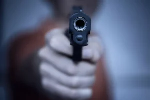 Σοβαρό περιστατικό σε περιοχή του Δήμου Αρχανών Αστερουσίων: Φαντάρος απείλησε με όπλο καταστηματάρχη και συνελήφθη