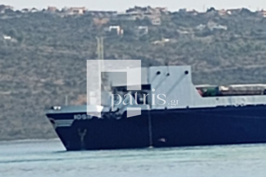 Σύγκρουση πλοίων στο λιμάνι της Σούδας (pics – vid)