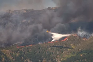 Στην Ισπανία δύο ελληνικά Canadair – Συνδράμουν στη μάχη με τις δασικές πυρκαγιές