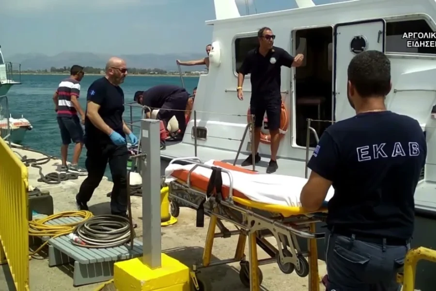 Γυναίκα τραυματίστηκε σοβαρά στα πόδια από προπέλα σκάφους στις Σπέτσες
