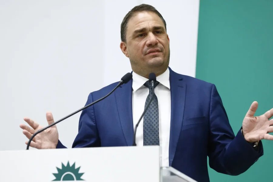 Τσουκαλάς: Κύριε Πρωθυπουργέ, όταν θα χρειαστεί να σηκώσετε το τηλέφωνο στις 3 η ώρα τα ξημερώματα, τον κ. Ντόκο θα συμβουλευτείτε;