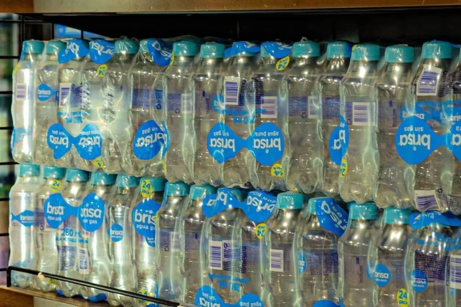 Τέλος οι εξάδες νερών και αναψυκτικών στα σούπερ μάρκετ; Η μεγάλη αλλαγή που φέρνει η ΕΕ