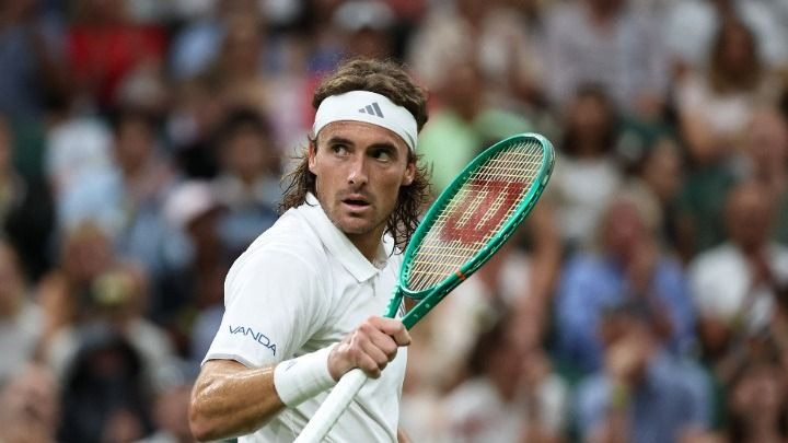Wimbledon: Υποτάχθηκε στην ανωτερότητα του Τζόκοβιτς ο Τσιτσιπάς