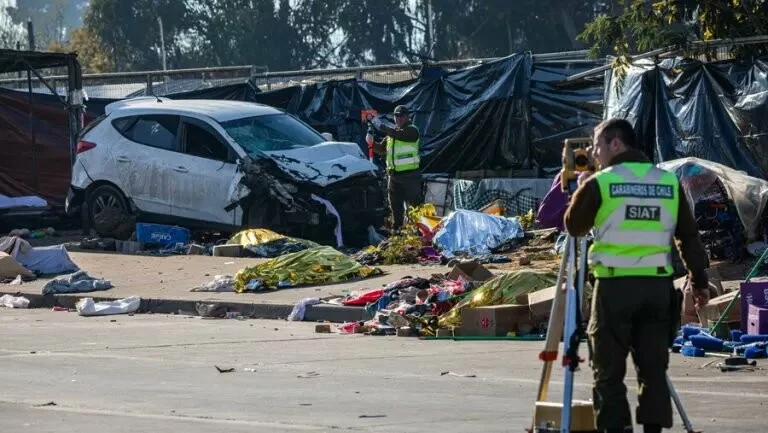 Λουτρό αίματος στη Χιλή: Αυτοκίνητο έπεσε σε πλήθος σκοτώνοντας 6 ανθρώπους