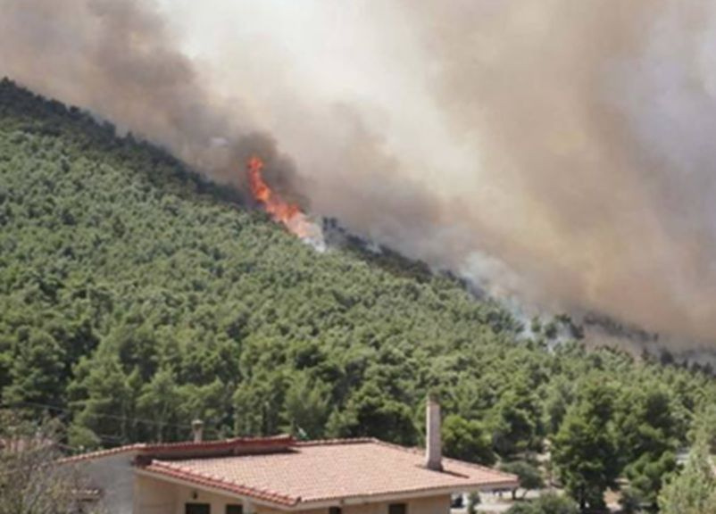 Υπ. Κλιματικής Κρίσης και Πολιτικής Προστασίας: Τι προβλέπεται για την προσωρινή στέγαση των πληγέντων από φυσική καταστροφή