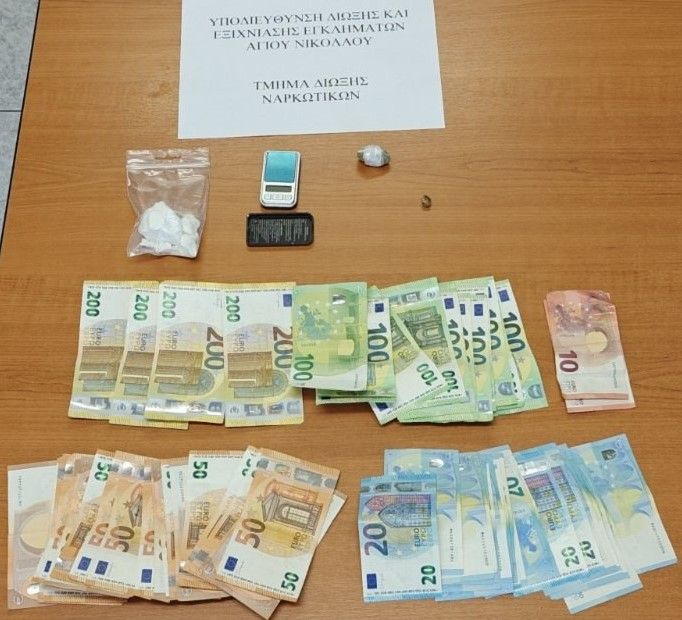 Χειροπέδες σε 21χρονο – Είχε κοκαΐνη, ζυγαριές και 3.000 ευρώ