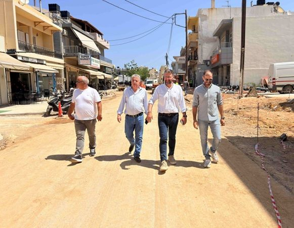 Στο έργο ανάπλασης της Ελευθερίου Βενιζέλου στο Γάζι Αρναουτάκης και Μποκέας – «Έργο που αλλάζει την εικόνα του Γαζίου»