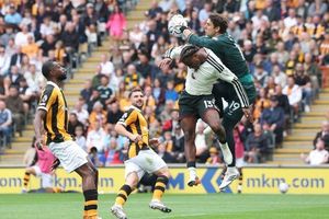 Premier League: Απροσπέλαστος Τζολάκης στο 2-0 της Χαλ επί της Μάντσεστερ Γιουνάιτεντ!