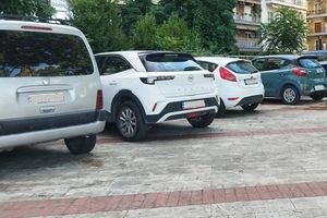 Δήμος Ρεθύμνης: Τέλος η δωρεάν στάθμευση στα σχολικά προαύλια από 1η Σεπτεμβρίου