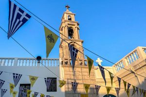 Δεκαπενταύγουστος στην Κρήτη: Οι ιεροί ναοί και τα μοναστήρια της Παναγίας που έχουν την τιμητική τους