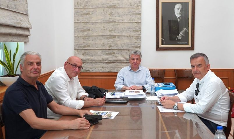 Συνάντηση του Περιφερειάρχη Κρήτης με τον Πρύτανη του Πανεπιστημίου Κρήτης και τον Πρόεδρο του ΙΤΕ