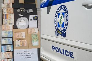 «Ξήλωσαν» εγκληματική ομάδα οι Αρχές στο Λασίθι: 6 συλλήψεις, κοκαΐνη και πάνω από 42.000 ευρώ στα χέρια της ΕΛ.ΑΣ.