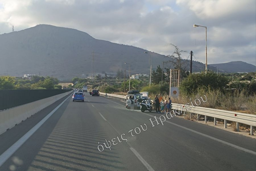 Τροχαίο στο Ηράκλειο: Σύγκρουση δύο οχημάτων