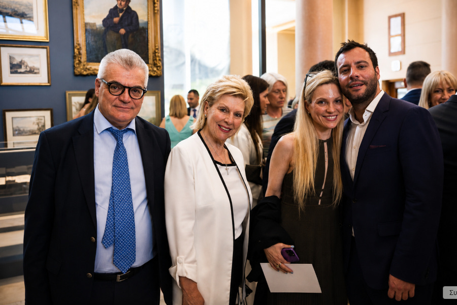 Ένας σπουδαίος γιατρός από την Κρήτη έφυγε από την ζωή-Έσωσε χιλιάδες χιλιάδες γυναίκες με καρκίνο