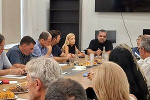 Εκτός σχεδίου δόμηση: «Καμπανάκι» Κοντεζάκη για Χανιά και Ρέθυμνο – «Κίνδυνος ανυπολόγιστης καταστροφής»