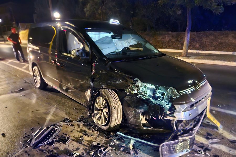Χανιά: Είδε το αυτοκίνητο να έρχεται κατά πάνω του – Η σοκαριστική στιγμή της σύγκρουσης (video)