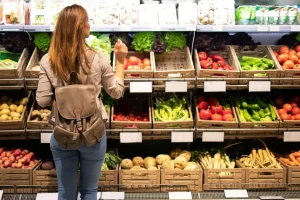 Σούπερ Μάρκετ: Και νέοι κωδικοί στις μειώσεις στα ράφια – Ήδη συμμετέχουν 686 επώνυμοι, 130 σχολικοί