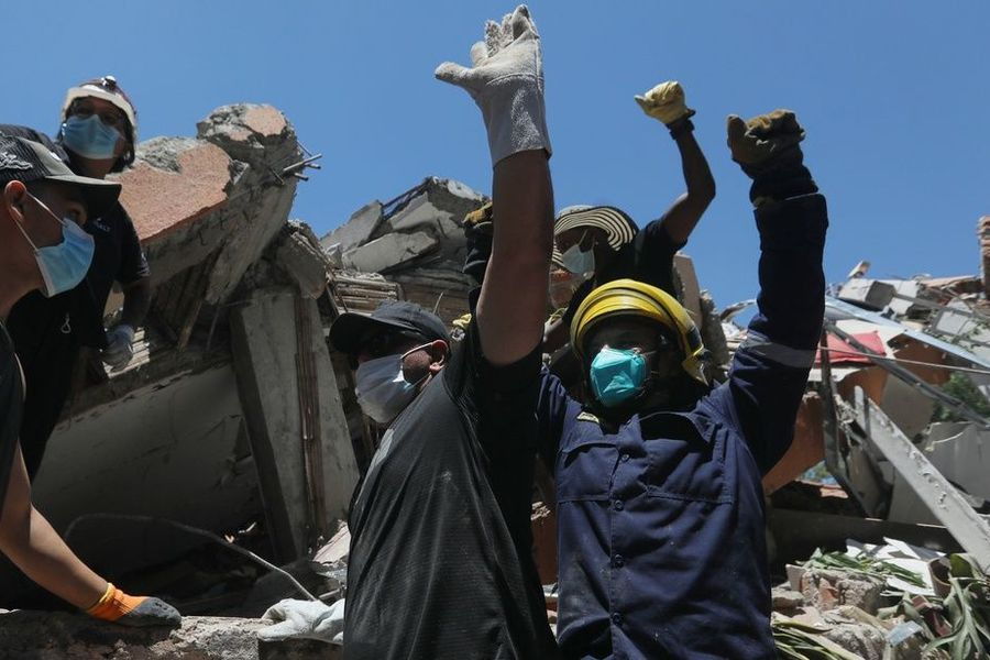 Κολομβία: Πάνω από 250 οι νεκροί από τον σεισμό των 7,4 βαθμών
