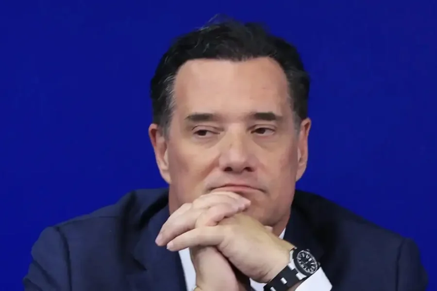 Επίθεση Γεωργιάδη σε Ακρίτα για τη Madonna: «Αντί να χαρεί βρήκε λόγο να μιζεριάσει»