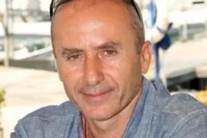 Νίκος Αντωνακάκης: Η Αποκεντρωμένη Διοίκηση να μη βιαστεί να πάρει αποφάσεις, πριν να αναδειχθεί το πρόβλημα στο σύνολό του