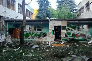 Δεκαέξι νεκροί σε μαζικές επιδρομές με drones και πυραύλους σε Ρωσία και Ουκρανία