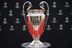 Champions League: Οι αντίπαλοι ΑΕΚ και Ολυμπιακού στα πλέι οφ