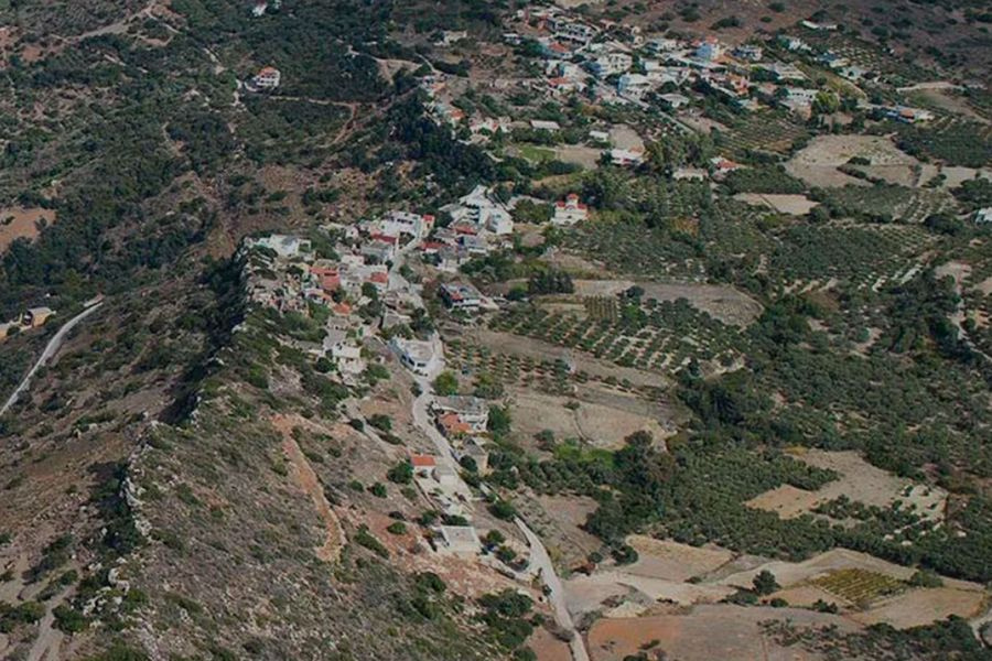 Εκτός σχεδίου δόμηση: Ένας νόμος, τέσσερις γνώμες επικρατούν στην Κρήτη