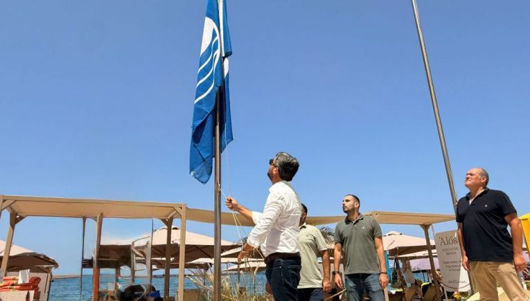 Χανιά: Εξαιρετικής ποιότητας τα νερά στην παραλία της Νέας Χώρας