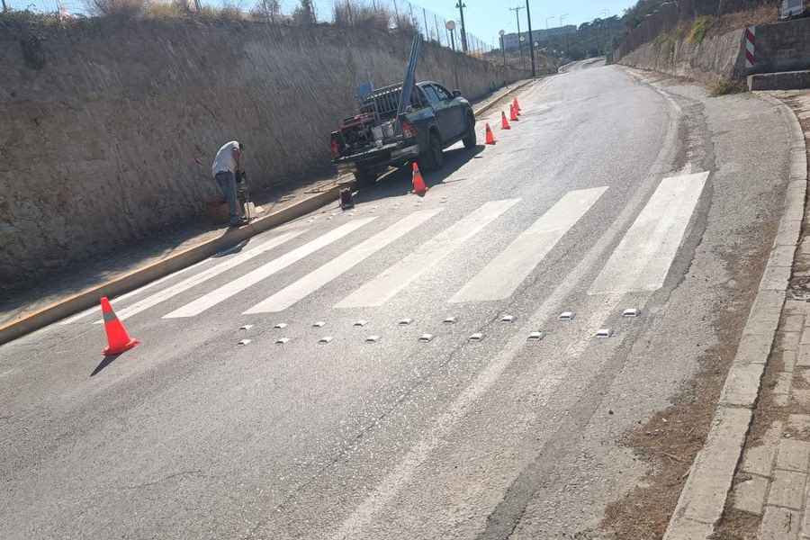 Ολοκληρώθηκε το νέο πεζοδρόμιο και η πρώτη διάβαση πεζών στο ΙΤΕ