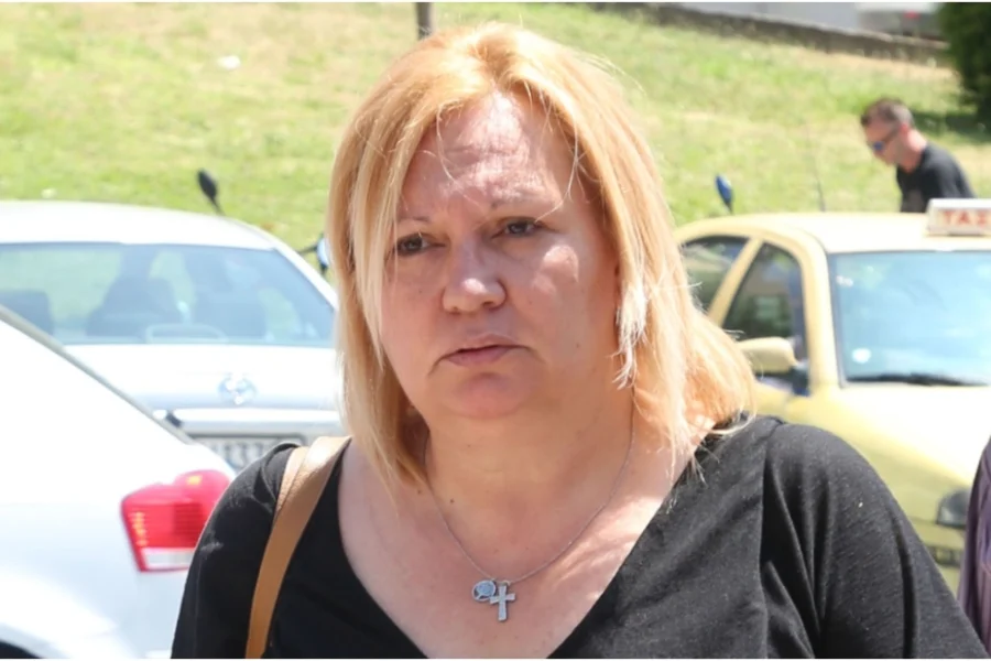 Στο νοσοκομείο η Καίτη Φίνου: “Οι πόνοι είναι φρικτοί”