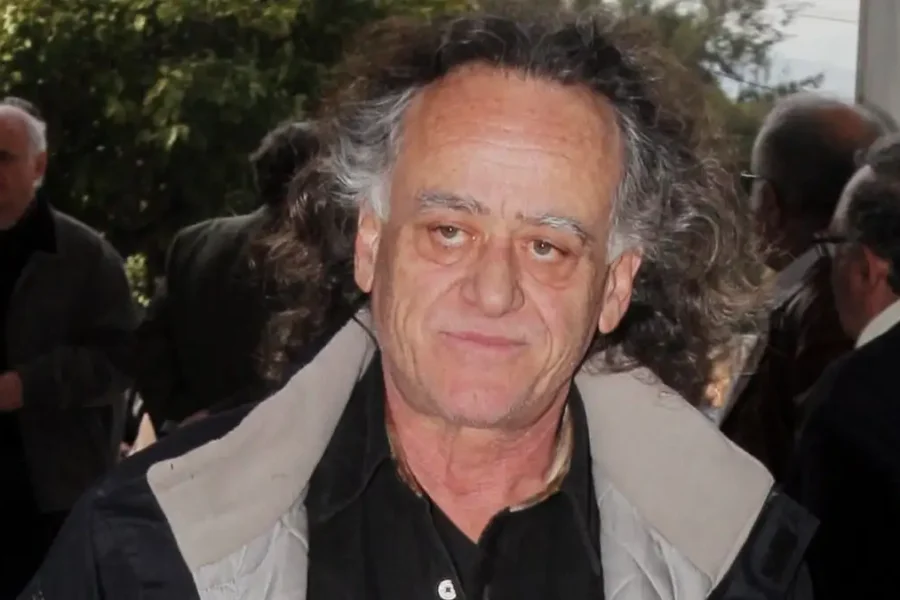 Νίκος Καλογερόπουλος: Σήμερα η πολιτική κηδεία του μοναδικού ηθοποιού