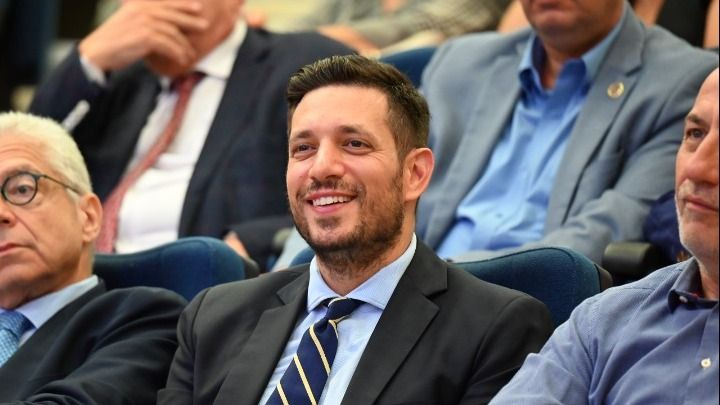 Κ. Κυρανάκης: Το βίντεο από την προ τριακονταετίας συνέντευξη του Ιωάννη Βαρβιτσιώτη και η συμβουλή στους νέους πολιτικούς