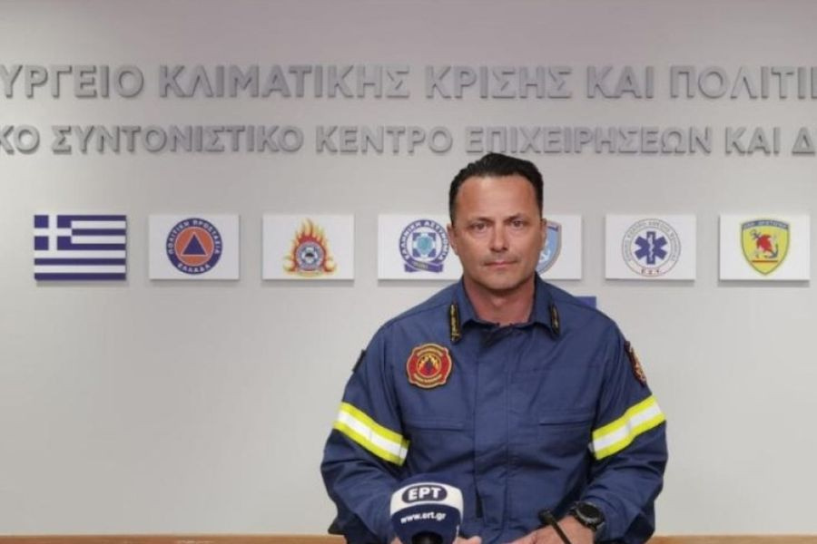 Αρτοποιός: Δίνουμε μάχη με τις αναζωπυρώσεις στην Ψάθα, πολλές φορές οι συνθήκες είναι πάνω από τις δυνάμεις μας