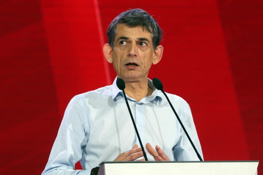 Καρανίκας: Ακατάλληλη για αντιπρόεδρος της Βουλής η «ινφλουένσερ του ΣΥΡΙΖΑ» Ακρίτα