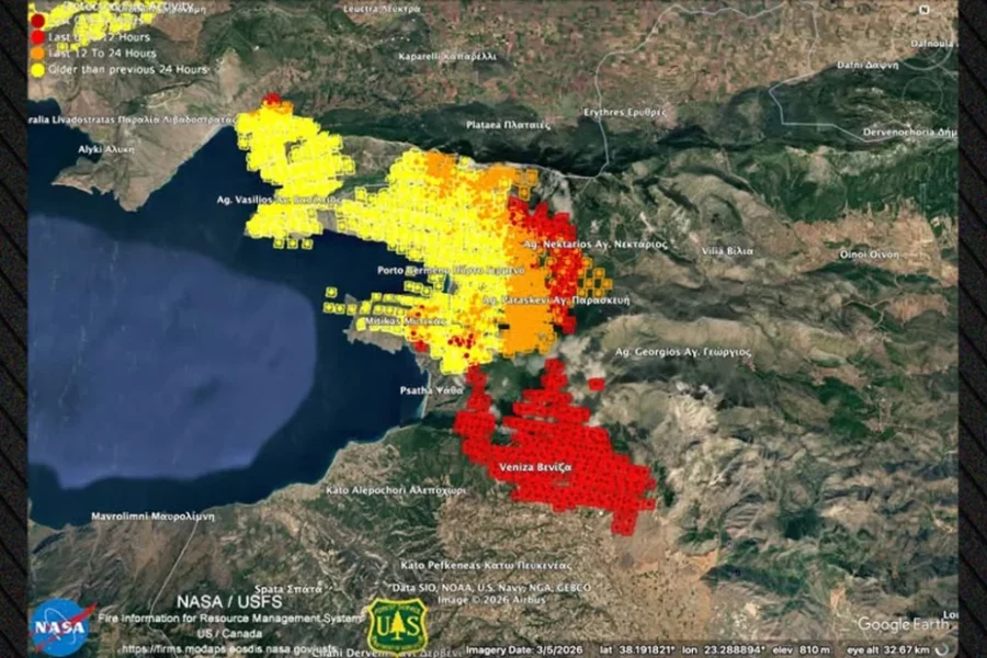 «Mega fire» η πυρκαγιά της Αττικοβοιωτίας: Δείτε χάρτη από δορυφόρο με τα ενεργά μέτωπα