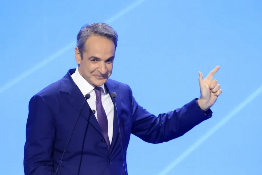 Οι δύο λόγοι που ο Κ. Μητσοτάκης επιμένει να πάει σε εκλογές την άνοιξη του 2027