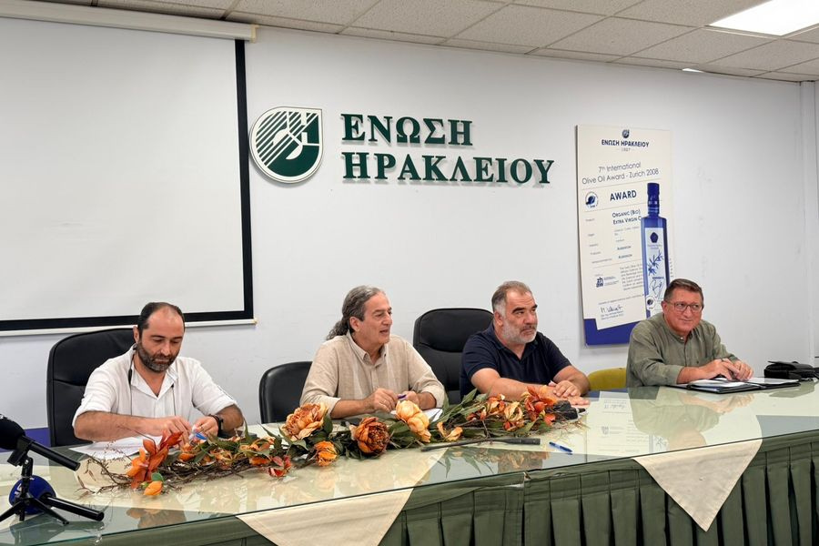 Επιδοτήσεις ΟΠΕΚΕΠΕ: “Κόλλησαν” στο myAGRO της ΑΑΔΕ οι αιτήσεις και κινδυνεύουν οι ενισχύσεις – Σηκώνουν τα χέρια ψηλά ΚΥΔ, λογιστές, γεωπόνοι και ΕΑΣΗ (vid)
