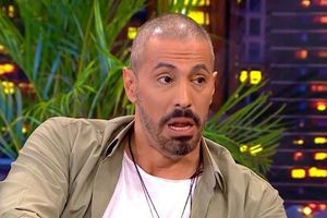 Ξανά στο νοσοκομείο ο Γιώργος Παράσχος: «Πάμε για νέα θεραπεία»