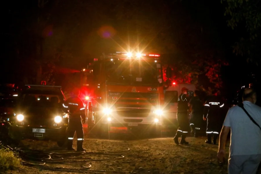 Φωτιά τώρα σε δάσος στην Λάιστα Ιωαννίνων, κινητοποίηση της Πυροσβεστικής