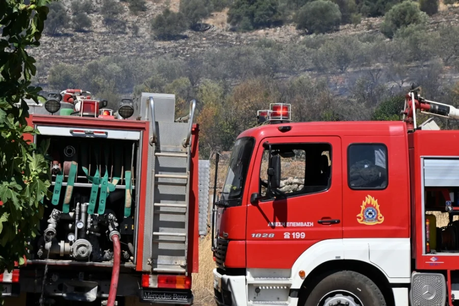 Συνελήφθη 39χρονος για εμπρησμό με αναπτήρα στην Αττική – Χειροπέδες και σε 42χρονο στην Εύβοια